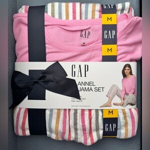 GAP Pink and Multicolor Flannel Pajama Set